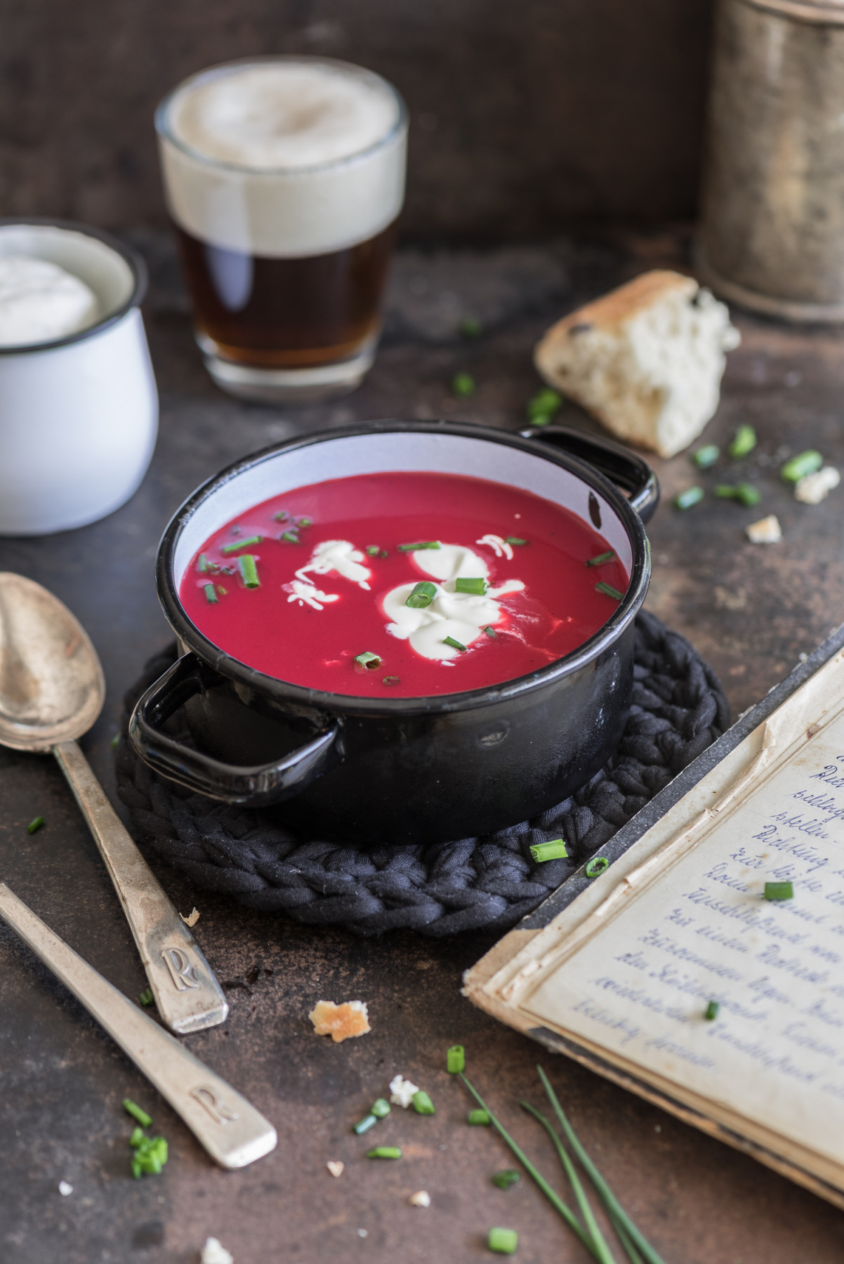 Vegane Rote Beete Suppe - eine polnische Spezialität - Salzig, Süß und ...