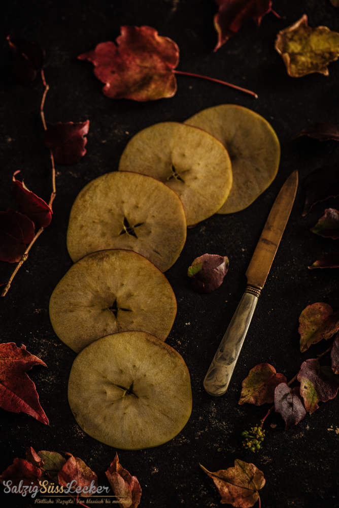 Apfel-Mandel-Tarte mit aromatisierten Vanille-Äpfel - Salzig, Süß und ...