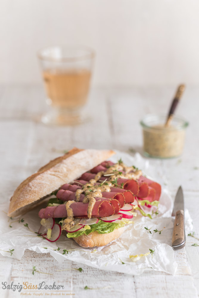 Cremigen Senf selbst herstellen - Salzig, Süß und Lecker