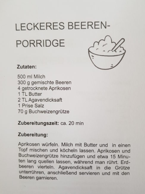 Beeren-Porridge und Omelett 6