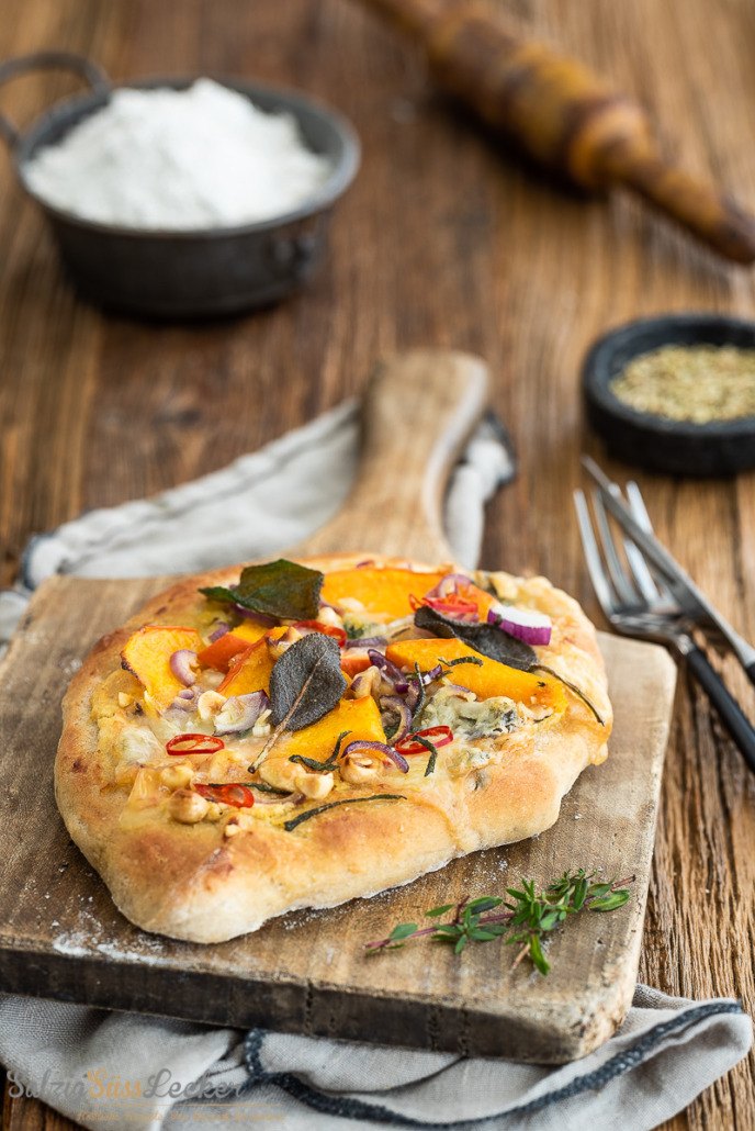 Roggen-Vollkorn Sauerteig-Pizzette (22 von 23)