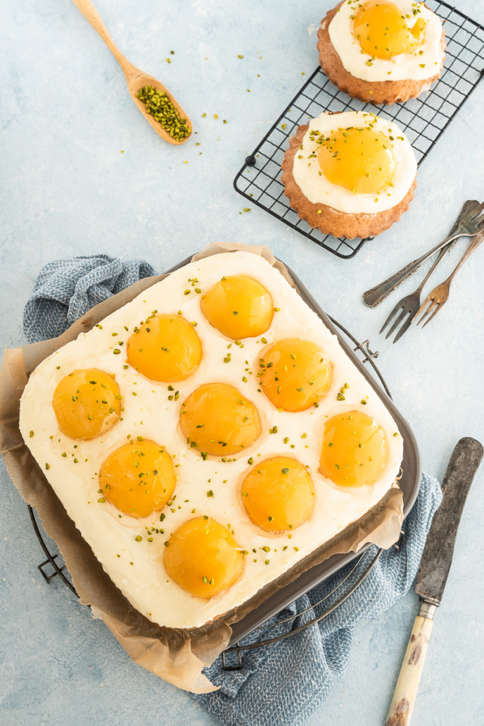 Rezept für Spiegeleikuchen vom Blech - Salzig, Süß und Lecker
