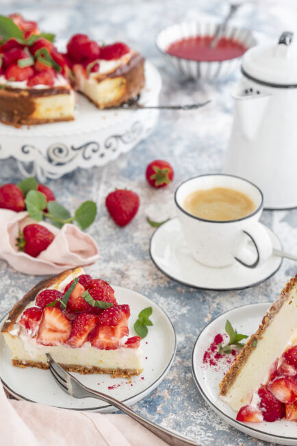 Ricotta Cheesecake mit Erdbeeren