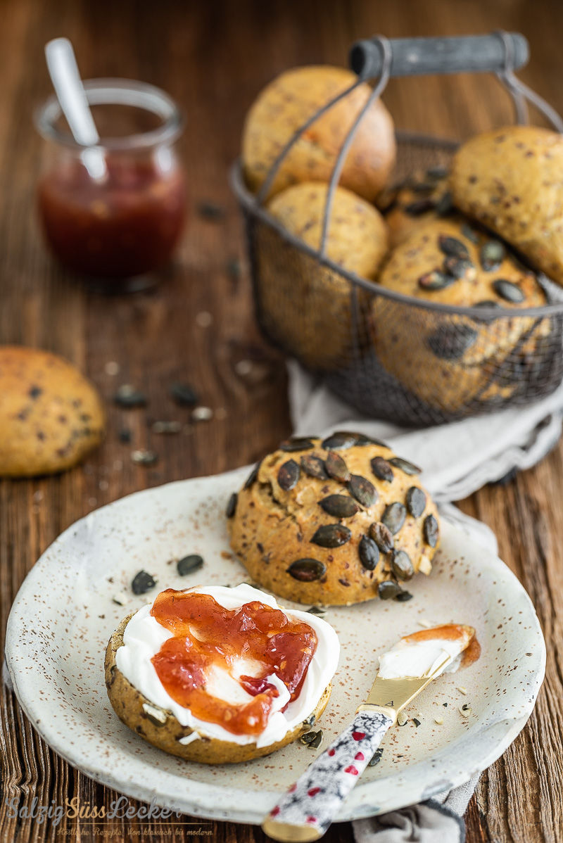 Rezept für Kürbisbrötchen zum selber backen