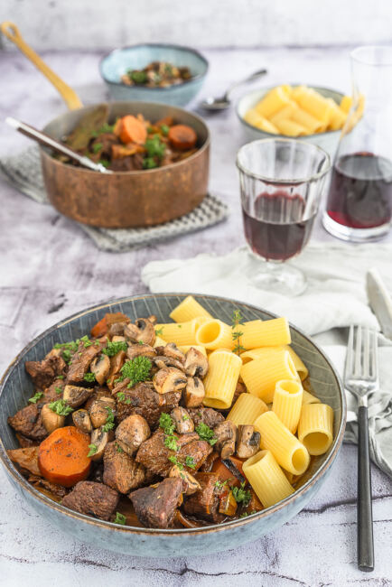 Rezept für Ofengulasch mit Chianti