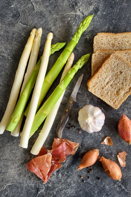 Rezept für eine frische Spargel Gazpacho