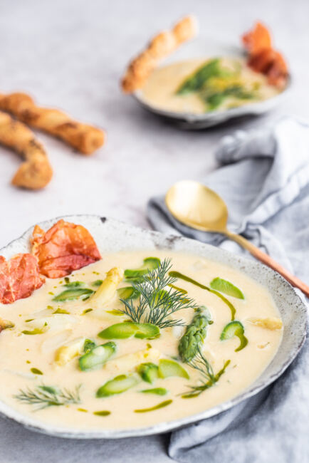 Rezept für eine frische Spargel Gazpacho