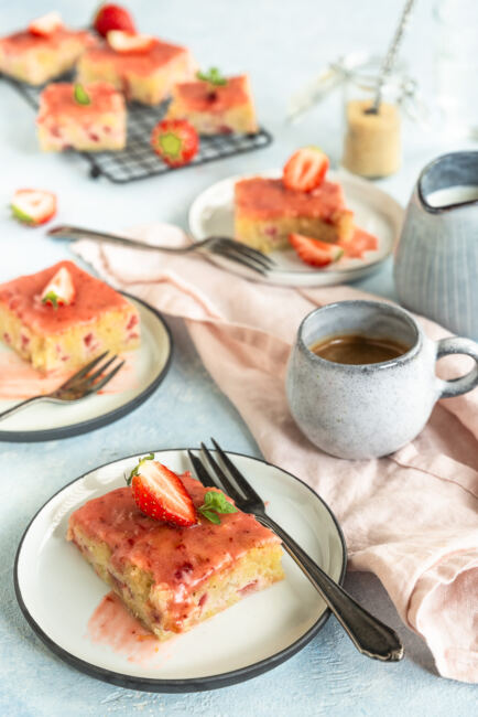 Rezept für Erdbeer Rhabarber Riegel